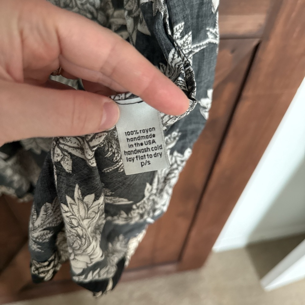 Novella Royale Robe View 3